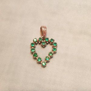 Vintage 18k White Gold Emerald heart Pendant